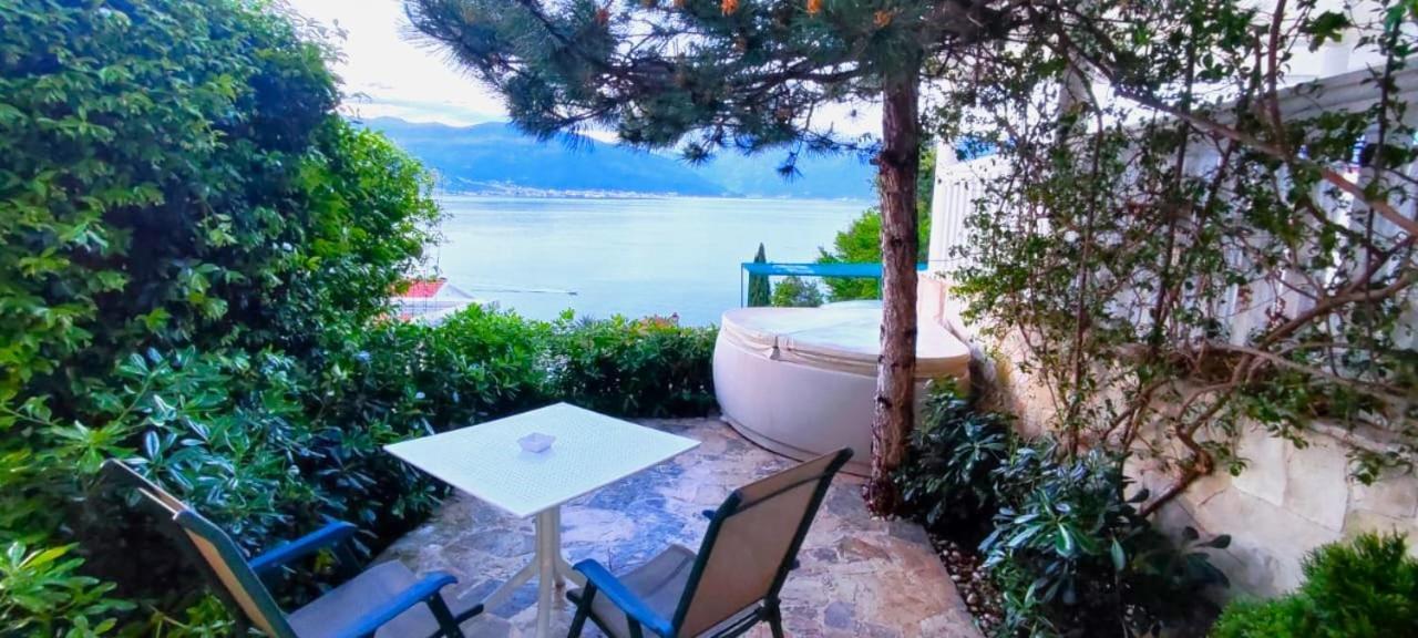 Boka Apartments Tivat Exteriör bild